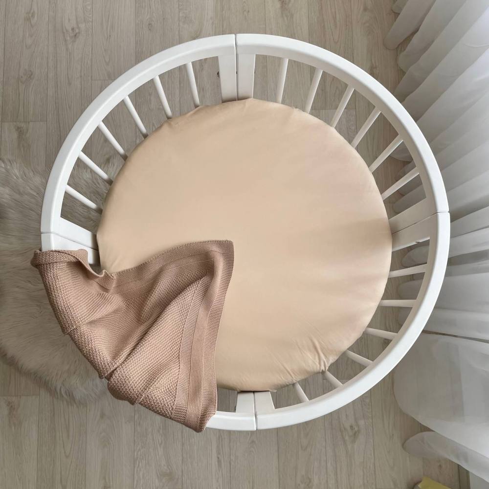 Cearceaf Premium Ranforce 5 Stele – Bej, pentru Pătuț Bebeluș (Rotund 75x75 / Oval 77x127 / 120x60)